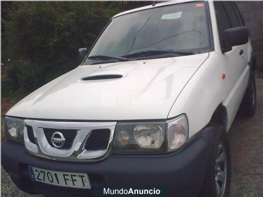 Nissan Terrano 2.7 Tdi Comfort Plus 3p \'06