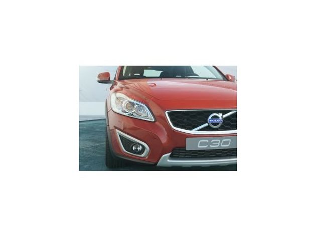 VOLVO C30 2.0D MOMENTUM