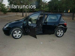 VENDO COCHE EXELENTES CONDICIONES