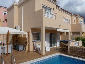 3b  , 2ba   in Callao Salvaje,  Canary Islands   - 295000  EUR