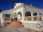 Chalet con 4 dormitorios se vende en Jalon - mejor precio | unprecio.es