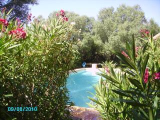 Apartamento en villa : 4/4 personas - piscina - vistas a mar - porto vecchio  corcega del sur  corcega  francia