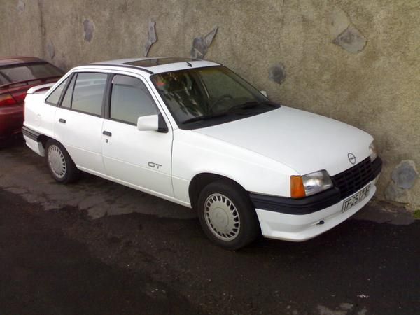 kadett 1.8 gt