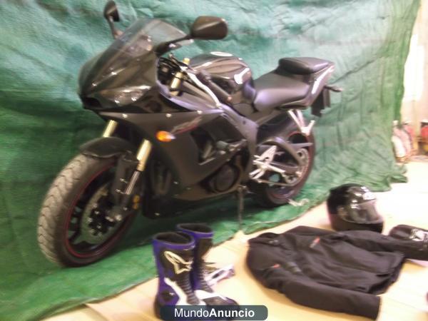 YAMAHA YZF R6