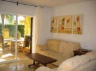 Apartamento con 2 dormitorios se vende en Marbella, Costa del Sol - mejor precio | unprecio.es