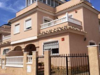 Casa en alquiler en Villamartin, Alicante (Costa Blanca)