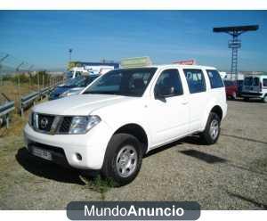 Nissan Pathfinder 2.5dci Fe 7(flotas)