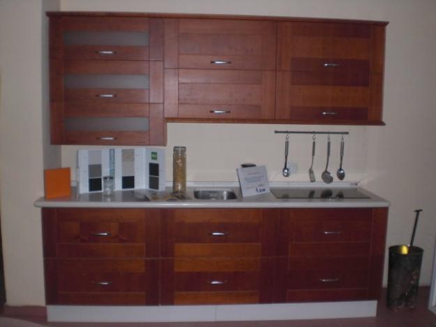 vendo cocinas de madera y formica por reforma