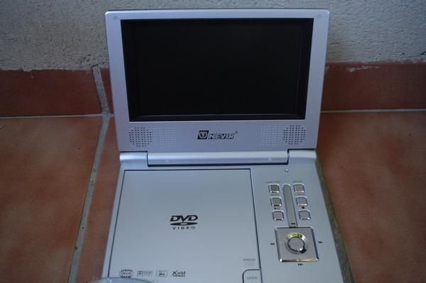 VENDO DVD PORTATIL NEVIR