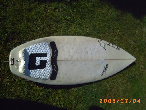 vendo tabla de surf pukas 6.2 y tabla surf full cas 6.3