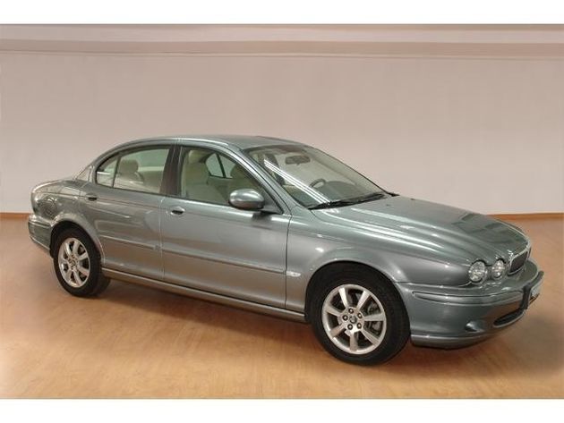 AUDI A4 2.0 TDI