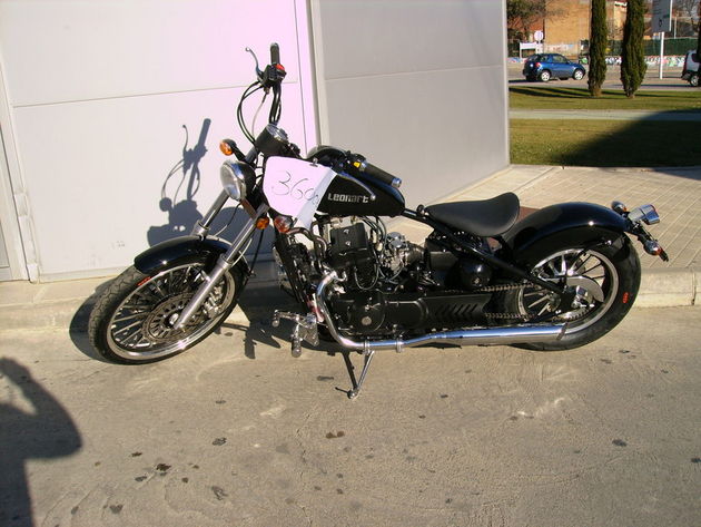 LA CUSTOM RADICAL 125CC.