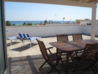Apartamento : 1/8 personas - junto al mar - vistas a mar - pescoluse  lecce (provincia de)  pouilles  italia