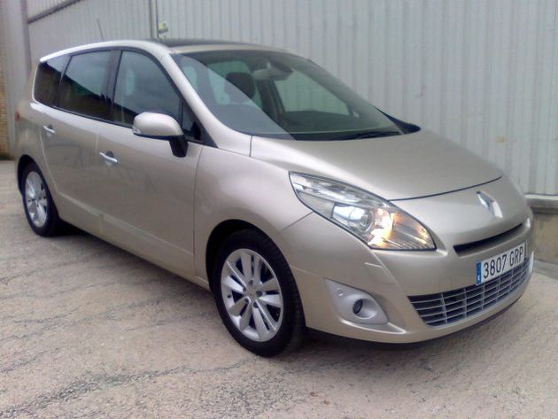 RENAULT GRAND SCENIC 2.0Dci Privilege 160 7PL
