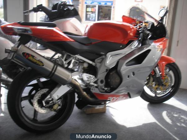 Se vende APRILIA RSV 100 R