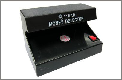 DETECTOR DE BILLETES FALSOS