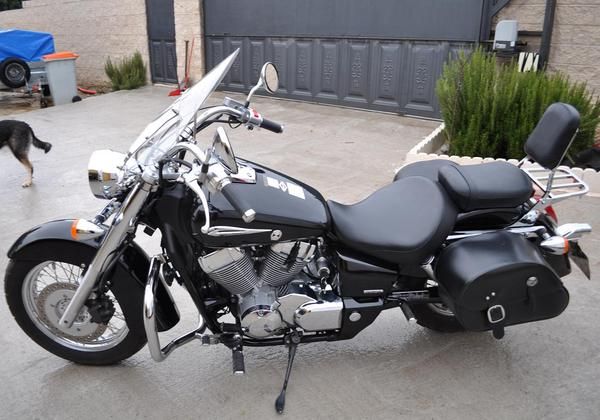 vendo honda sadonw 750 vt