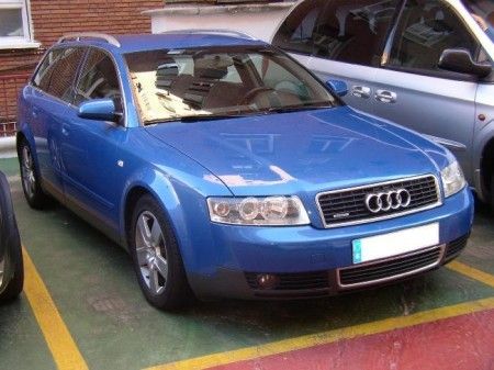 AUDI A4 AVANT 2.5 TDI QUAT. 180 - Madrid