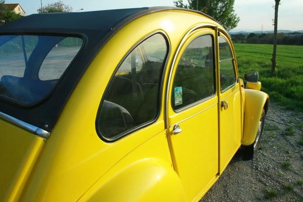 ALQUILER COCHE CLASICO 2 CV CITROEN PARA BODAS, EVENTOS