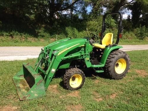 2006 JOHN DEERE 3720 tractor 4000 Eur