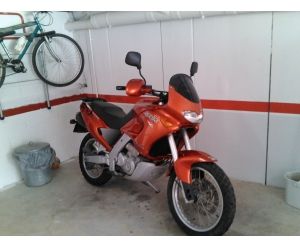 APRILIA PEGASO 650