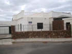 Casa adosada en Yaiza - mejor precio | unprecio.es