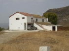 Chalet con 6 dormitorios se vende en Pizarra - mejor precio | unprecio.es