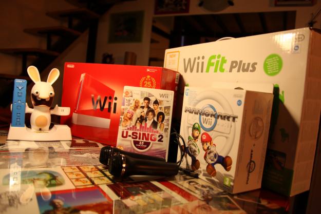 Wii ROJA + Wii fit plus+ Mariokart (pack)+wii fit