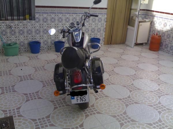 CAMBIO MOTO CUSTOM 125cc POR COCHE