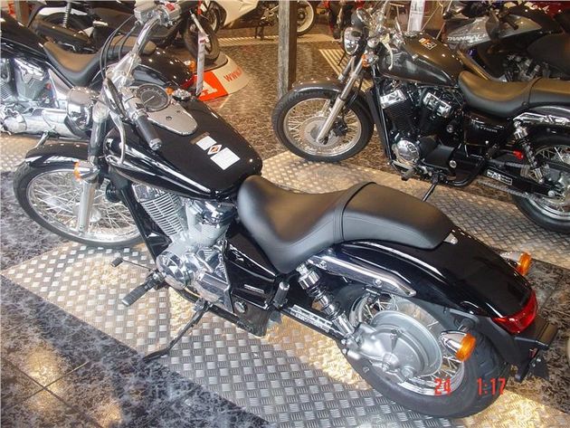 HONDA VT 750 DC Shadow Spirit