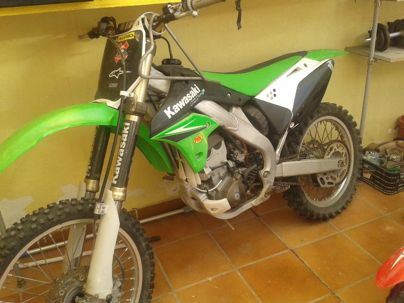 se vende kawasaki cross en muy buen estado