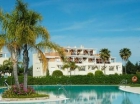 Apartamento con 2 dormitorios se vende en Estepona, Costa del Sol - mejor precio | unprecio.es