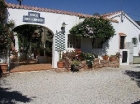 Chalet con 4 dormitorios se vende en Alora - mejor precio | unprecio.es