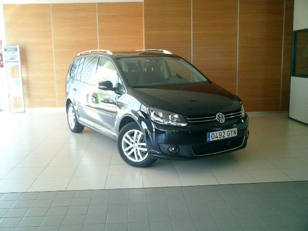 VOLKSWAGEN Jetta 2.0TDI Advance