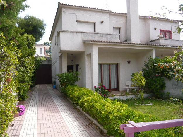 Casa pareada en Segur de Calafell