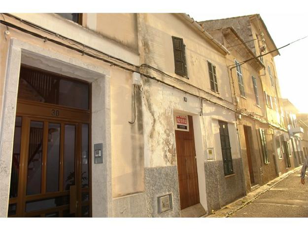 Se vende casa de pueblo adosada en Manacor,Isla de Mallorca