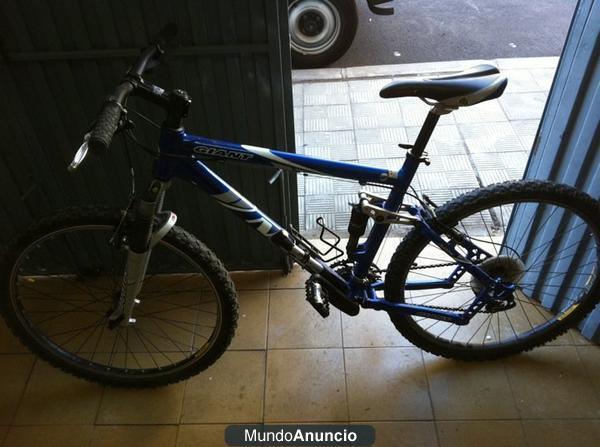 Vendo bicicleta montaña adulto GIANT