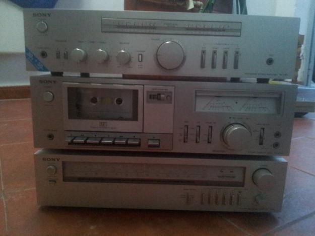 Equipo de musica años 90 mas regalo del plato