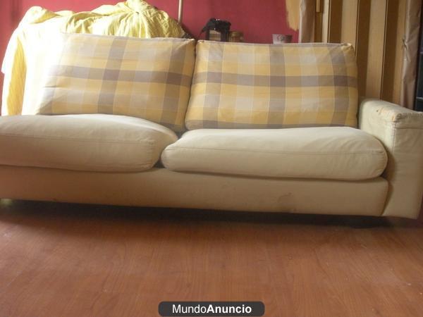 SOFA PLUMAS USADO BEIGE