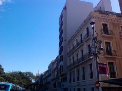 Apartamento con 2 dormitorios se vende en Malaga, Costa del Sol