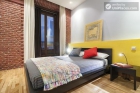 Artsy 2-bedroom apartment in super-central Puerta del Sol - mejor precio | unprecio.es