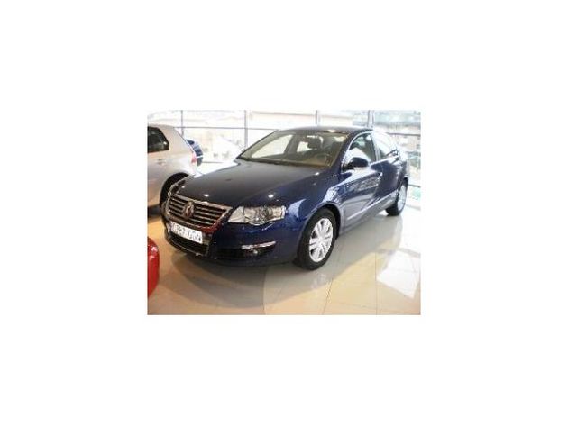 BMW SERIE 3 320D BERLINA