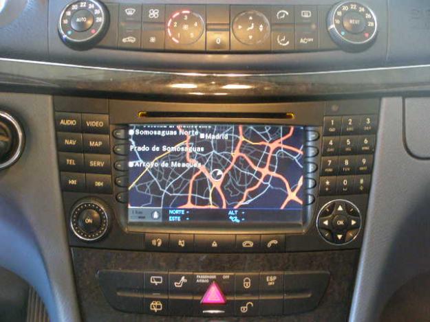 MERCEDES BENZ E 270 CDI