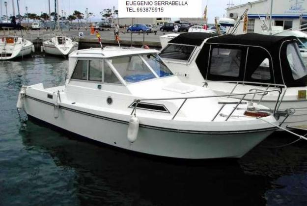 EMBARCACION A MOTOR COUACH 660 PESCA