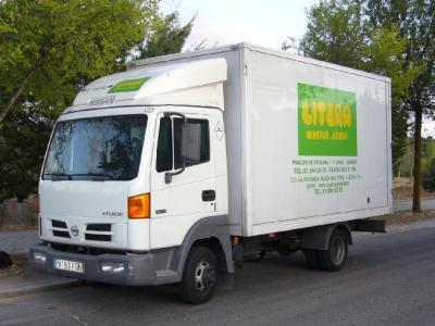 Nissan Van 125.35/2