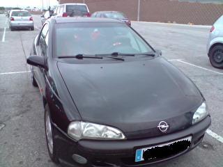 se vende opel tigra 1.4