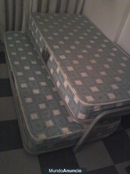 Cama Kanguro (incluye 2 colchones de muelle)