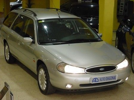 FORD MONDEO V6 GHIA - Barcelona