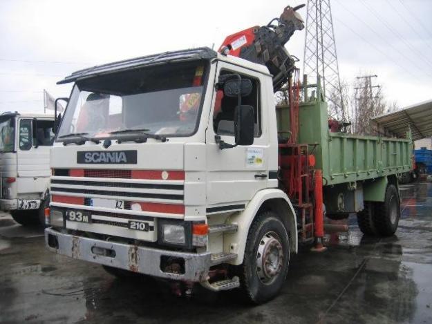 CAMION SCANIA 93m 210 / GRUA PALFINGER PK16000 C