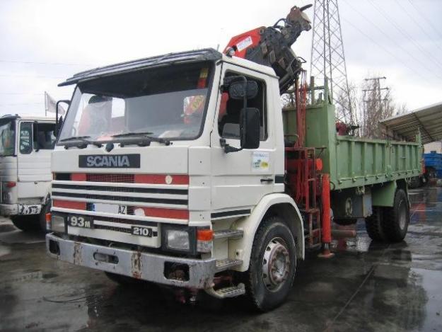 CAMION SCANIA 93m 210 / GRUA PALFINGER PK16000 C